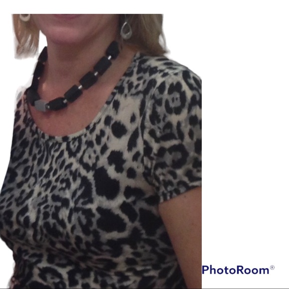 Chunky Black Choker - Picture 2 of 5